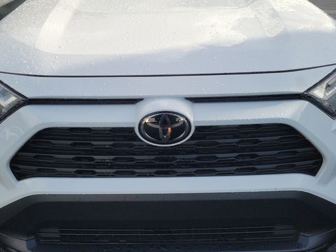 Used 2025 Toyota RAV4 LE FWD image 10