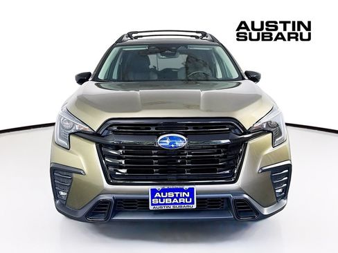 Used 2025 Subaru Ascent Onyx Edition AWD/4WD image 3