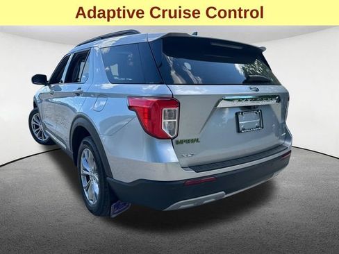 Used 2024 Ford Explorer XLT w/ Equipment Group 202A AWD/4WD image 10