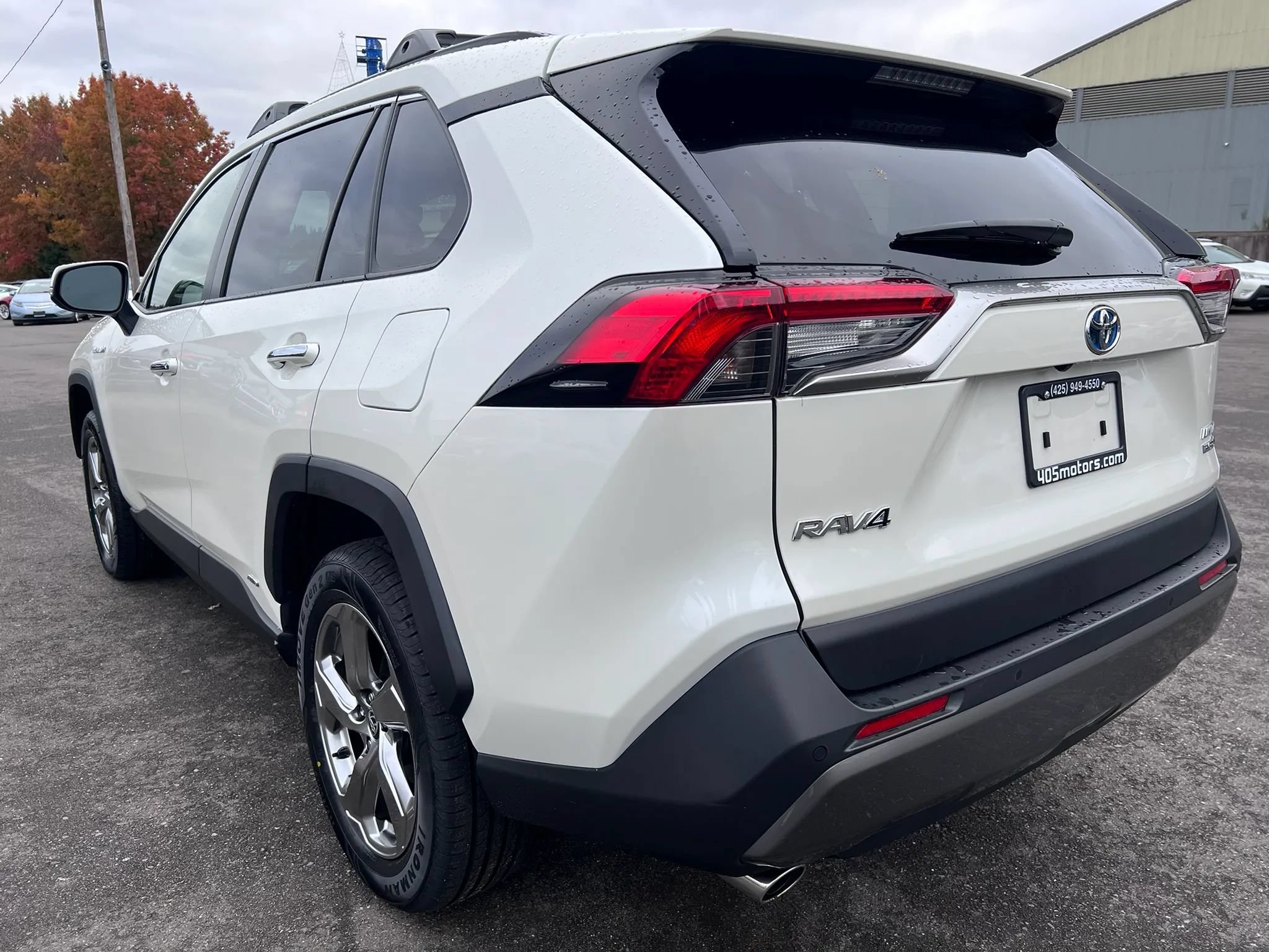 Used 2020 Toyota RAV4 Limited w/ All Weather Liner Package AWD/4WD image 5