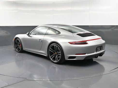 Certified 2019 Porsche 911 Carrera 4S AWD/4WD image 3
