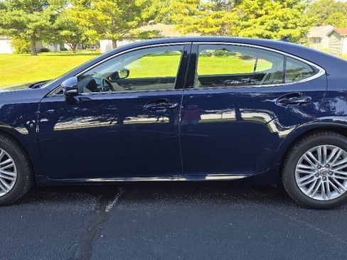 Used 2013 Lexus ES 350 w/ Premium Pkg FWD image 6