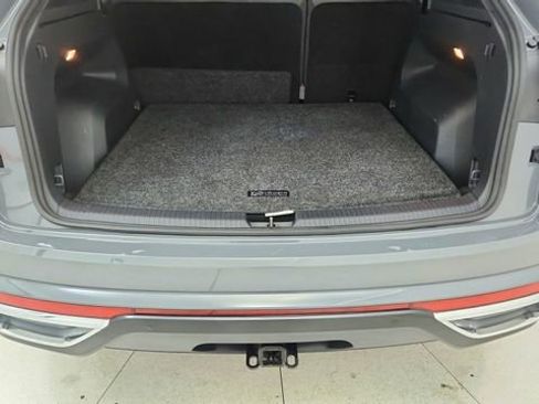 Used 2020 Volkswagen Atlas Cross Sport SEL Premium image 14