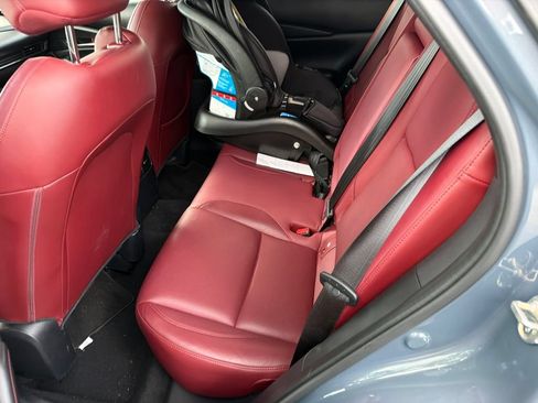 Used 2024 MAZDA CX-30 AWD 2.5 S w/ Preferred Package image 9