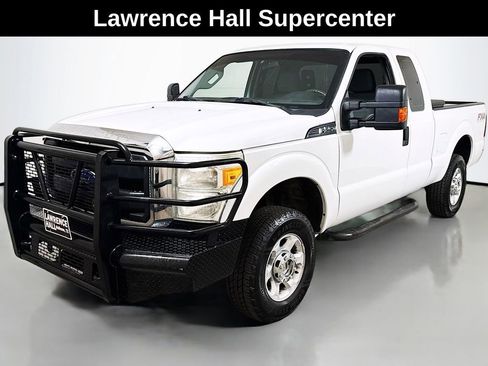 Used 2015 Ford F250 XL w/ XL Appearance Package AWD/4WD image 1