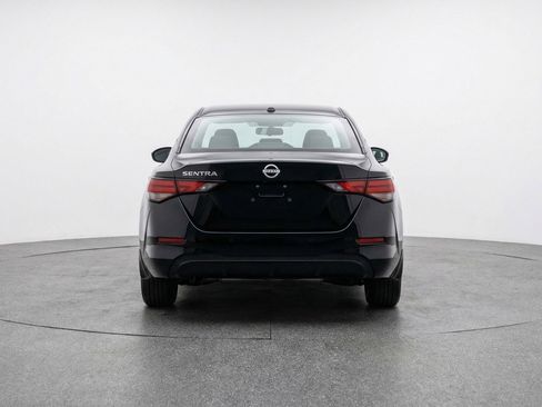 Used 2025 Nissan Sentra S image 7