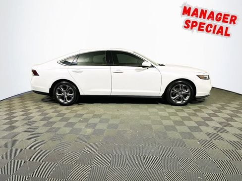 Used 2024 Honda Accord EX image 9