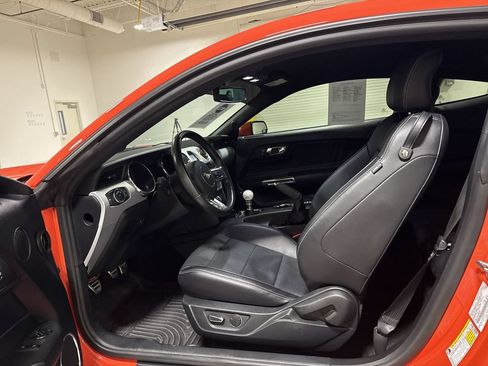 Used 2015 Ford Mustang GT Premium w/ Equipment Group 401A RWD image 19