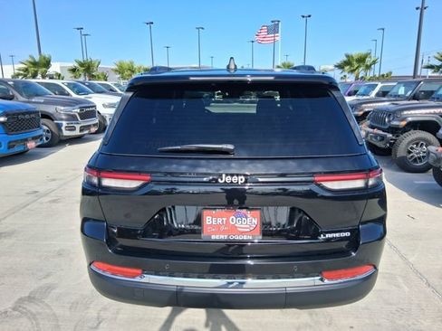 New 2026 Jeep Grand Cherokee Laredo X RWD image 6