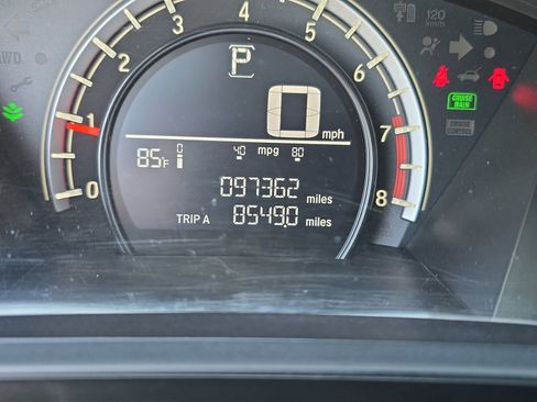 Used 2017 Honda CR-V LX image 25