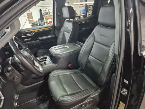 Used 2022 GMC Sierra 1500 Denali w/ Technology Package AWD/4WD image 21