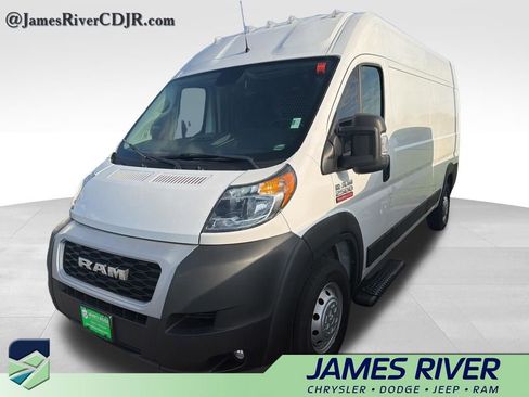 Used 2021 RAM ProMaster 2500 w/ Convenience Group FWD image 1