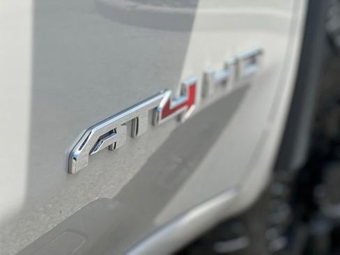 Used 2026 GMC Sierra 3500 AT4 w/ AT4 Premium Plus Package AWD/4WD image 10
