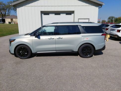 New 2026 Kia Carnival SX Prestige image 7