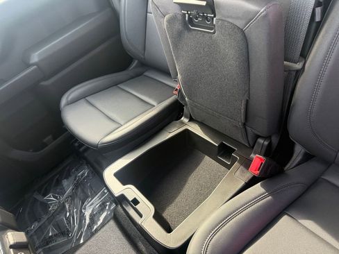 Used 2024 Chevrolet Silverado 1500 W/T image 32