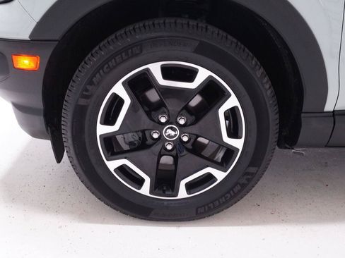 Used 2024 Ford Bronco Sport Outer Banks w/ Tech Package AWD/4WD image 37