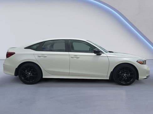 Used 2025 Honda Civic Sport image 7
