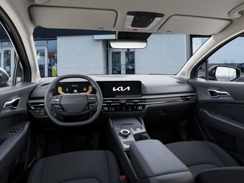 New 2026 Kia Sportage LX image 14