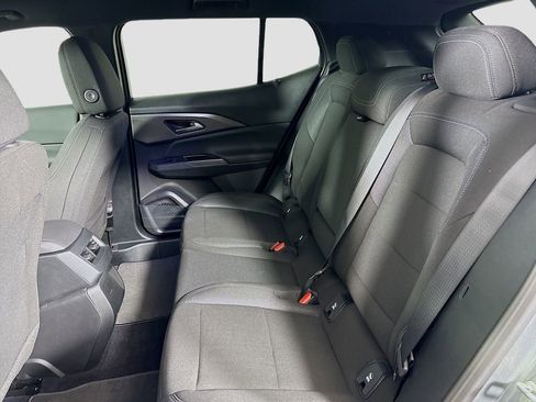 New 2026 Chevrolet Equinox EV LT image 23