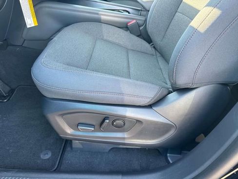 New 2026 Ford Explorer Active image 18