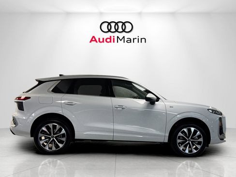 New 2026 Audi Q3 quattro 2.0T AWD/4WD image 6