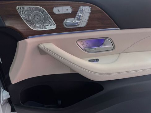 Used 2025 Mercedes-Benz GLE 450 4MATIC image 19