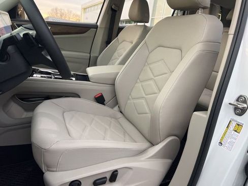 New 2026 Volkswagen Atlas SE image 21