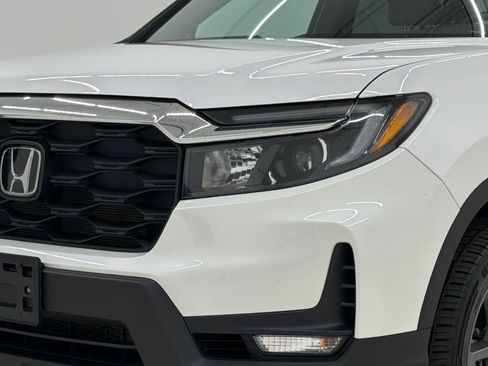 Used 2023 Honda Passport EX-L image 12