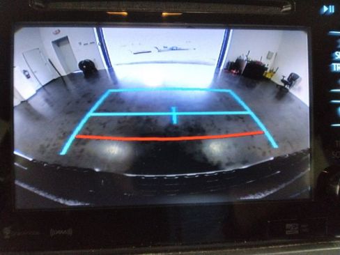 Used 2018 Toyota Tacoma TRD Off-Road image 24