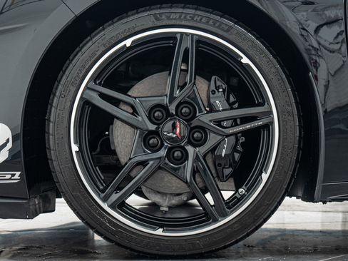 Used 2025 Chevrolet Corvette Stingray Preferred Conv w/ Chrome Exterior Badge Package RWD image 10