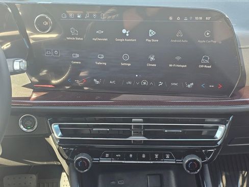 New 2026 Chevrolet Traverse Z71 image 32