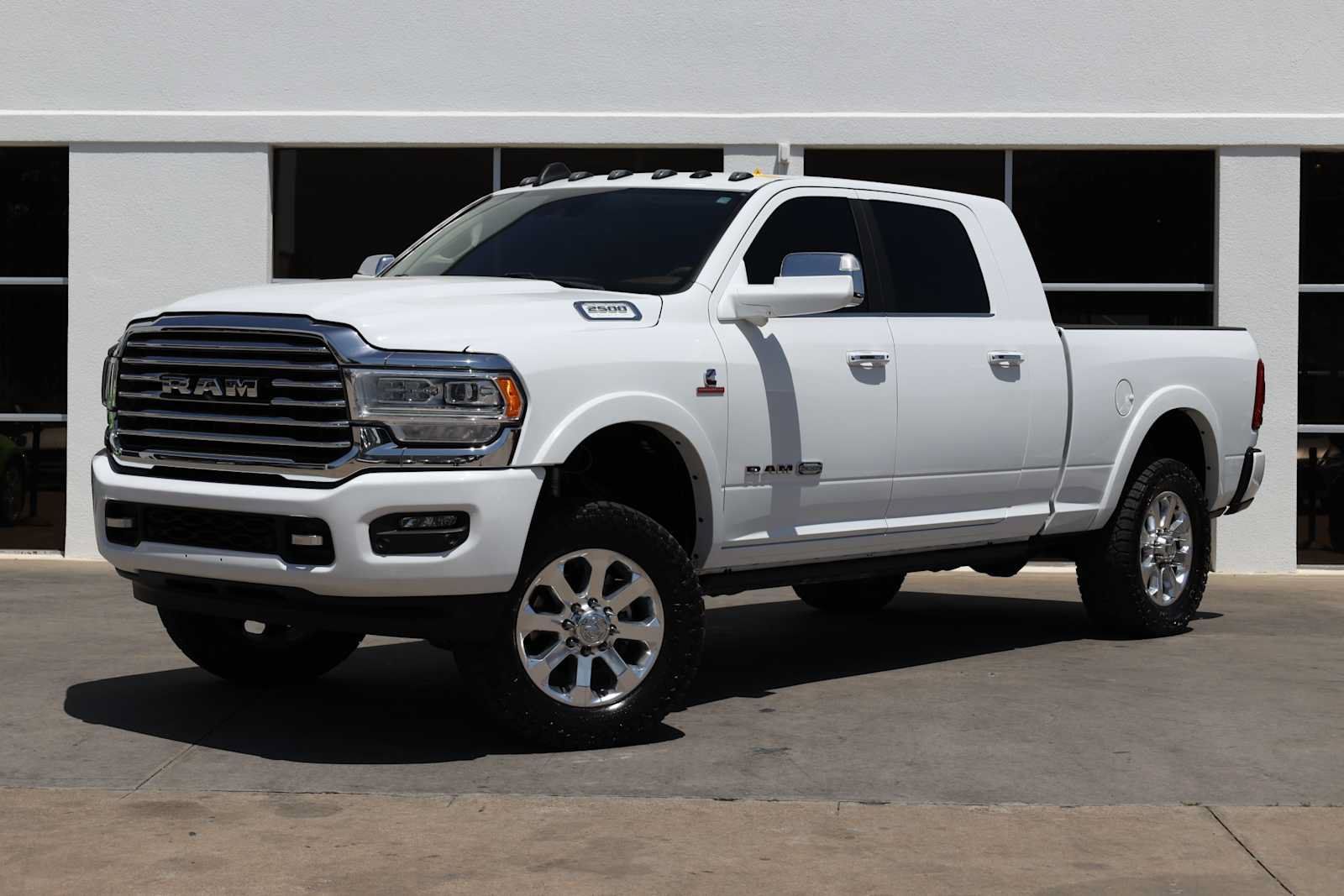 Used 2021 RAM 2500 Limited AWD/4WD image 1