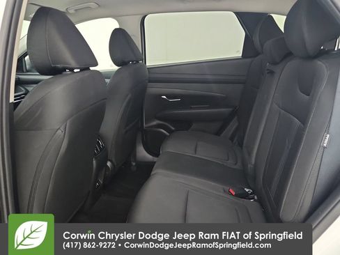 Used 2025 Hyundai Tucson SEL AWD/4WD image 30