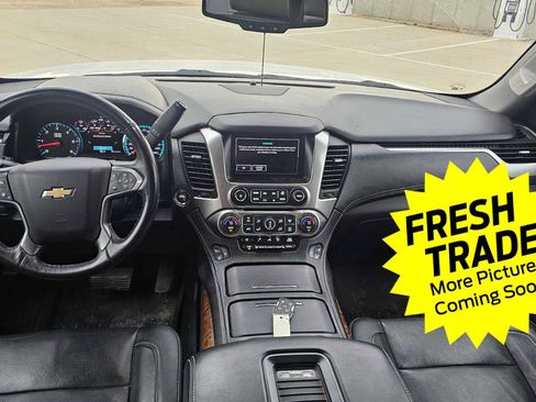 Used 2016 Chevrolet Suburban LTZ image 9