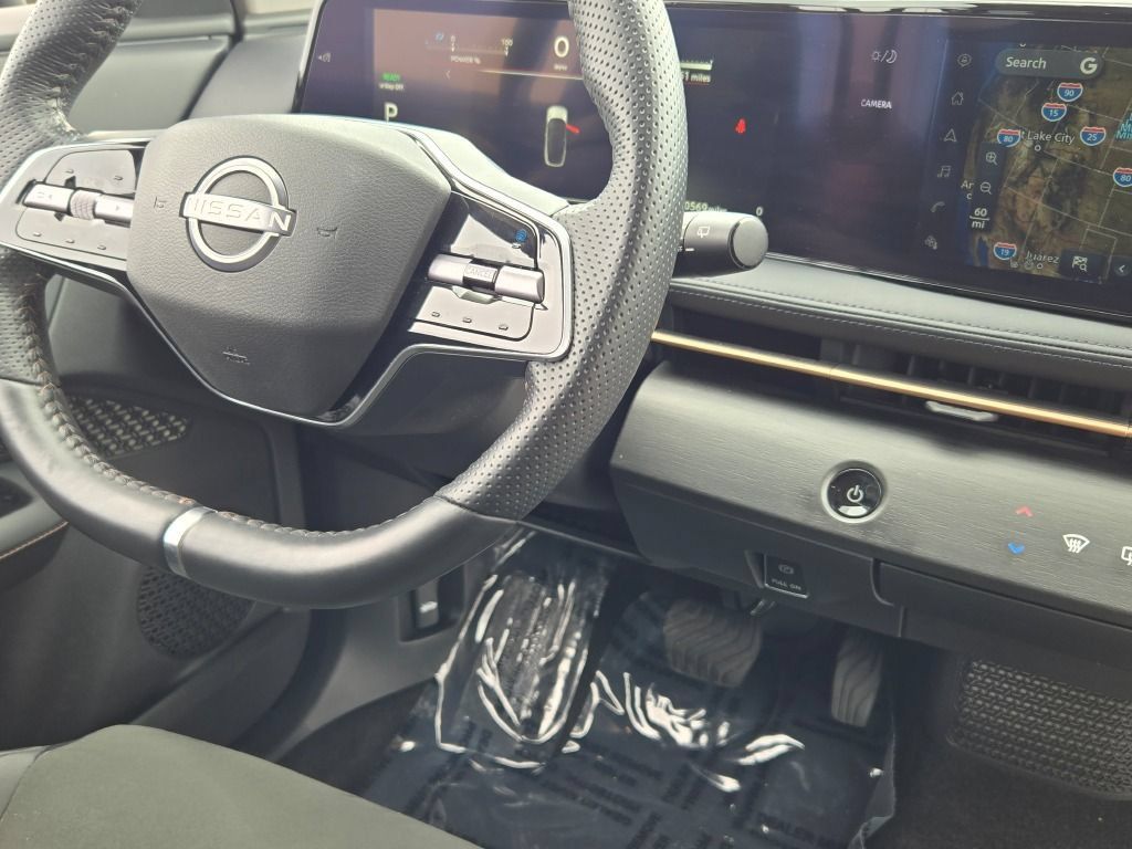 Used 2023 Nissan Ariya FWD image 6