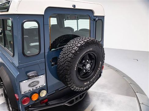Used 1997 Land Rover Defender 90 AWD/4WD image 30