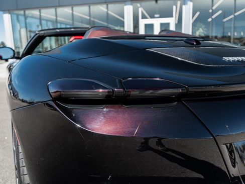 Used 2024 Ferrari Roma Spider image 12