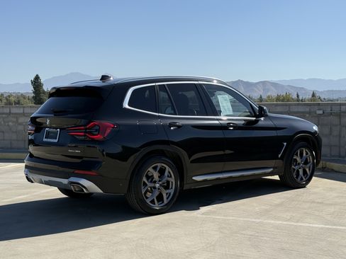 Used 2024 BMW X3 sDrive30i w/ Premium Package w/ZPA RWD image 12