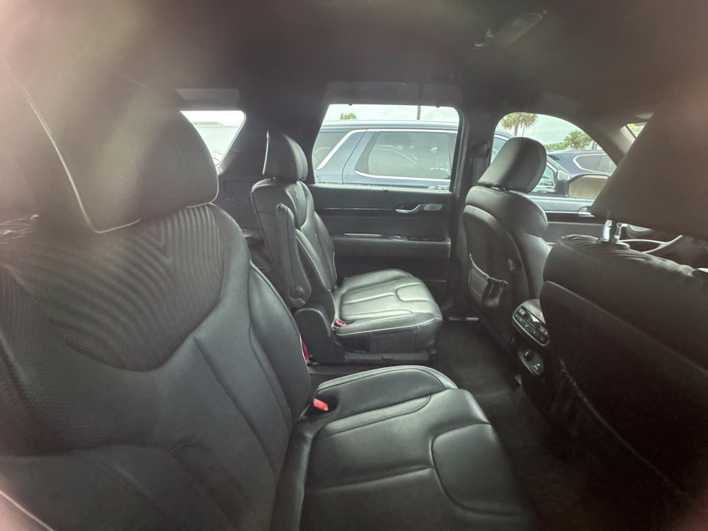 Used 2023 Hyundai Palisade Calligraphy FWD image 16