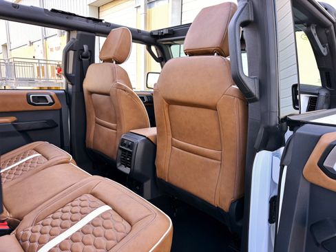 Used 2026 Ford Bronco Outer Banks AWD/4WD image 23