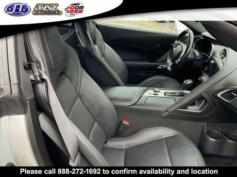 Used 2017 Chevrolet Corvette Stingray Coupe w/ Carbon Flash Badge Package RWD image 16