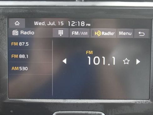 Used 2023 Kia Soul LX FWD image 40