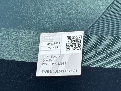 Used 2023 Toyota Corolla LE FWD image 30