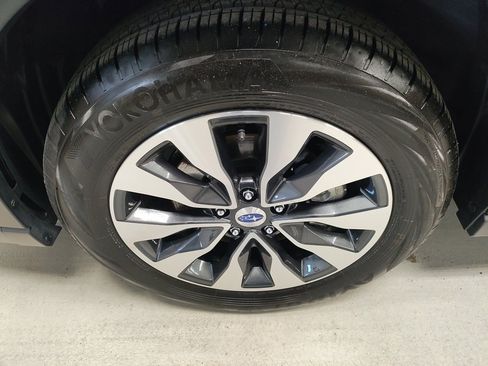 Used 2025 Subaru Outback Touring image 19