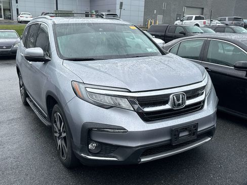 Certified 2021 Honda Pilot Touring image 3