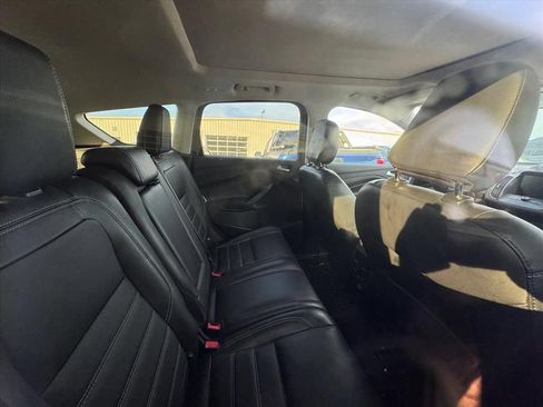 Used 2018 Ford Escape SEL FWD image 4