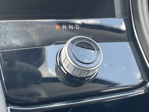 Used 2023 Jeep Grand Cherokee Limited RWD image 21