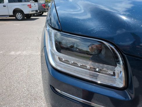 Used 2020 Lincoln Navigator L Black Label AWD/4WD image 11