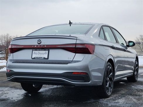 New 2026 Volkswagen Jetta SE image 7