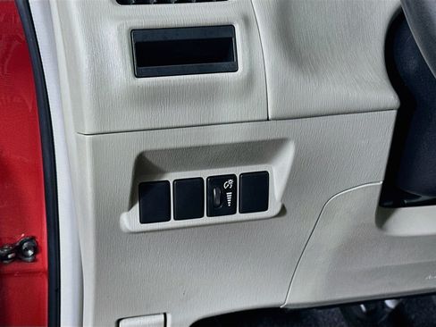 Used 2012 Toyota Prius V Three FWD image 16